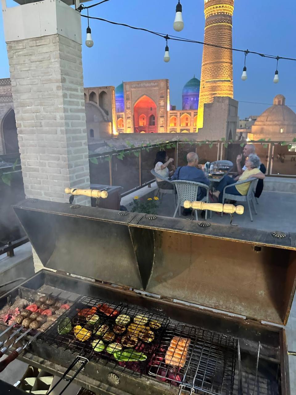 Golden Minaret With Restaurant Hotel Bukhara Exterior photo
